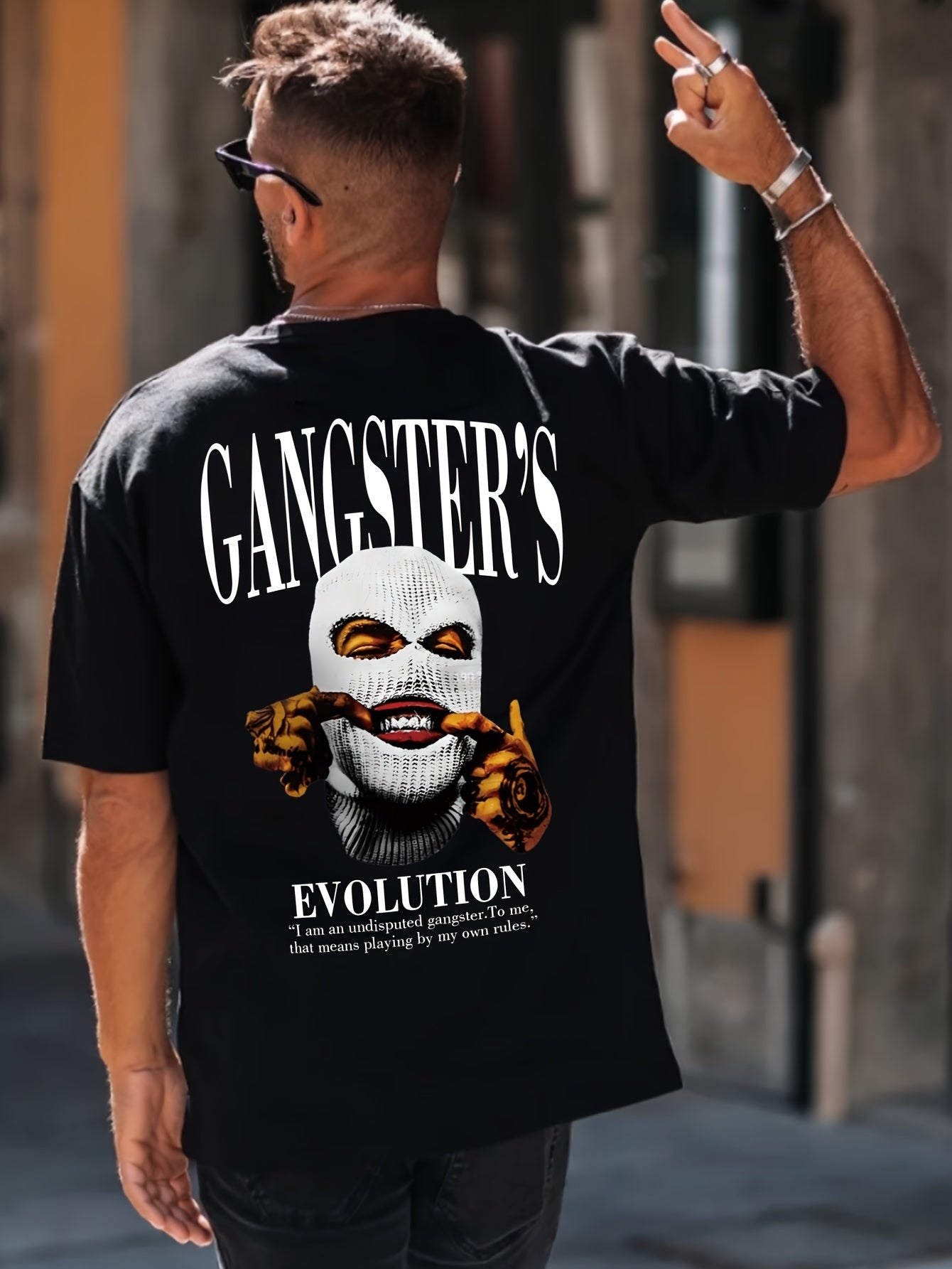 Gangster Print Round Neck Comfortable Short Sleeved Shirt Paired With A New Men's Fashion Pattern Print, Suitable For Casual Daily Outdoor Activities At Home