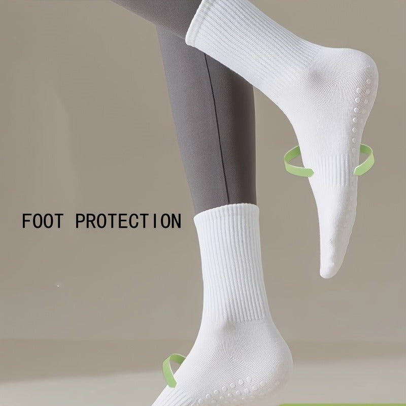 3 Pairs Of Seamless Knitted Yoga Socks. Reduces Friction. Non-slip And Sweat-wicking. Lightweight And Breathable. Enjoy The Feeling Of Smoothness In Yoga