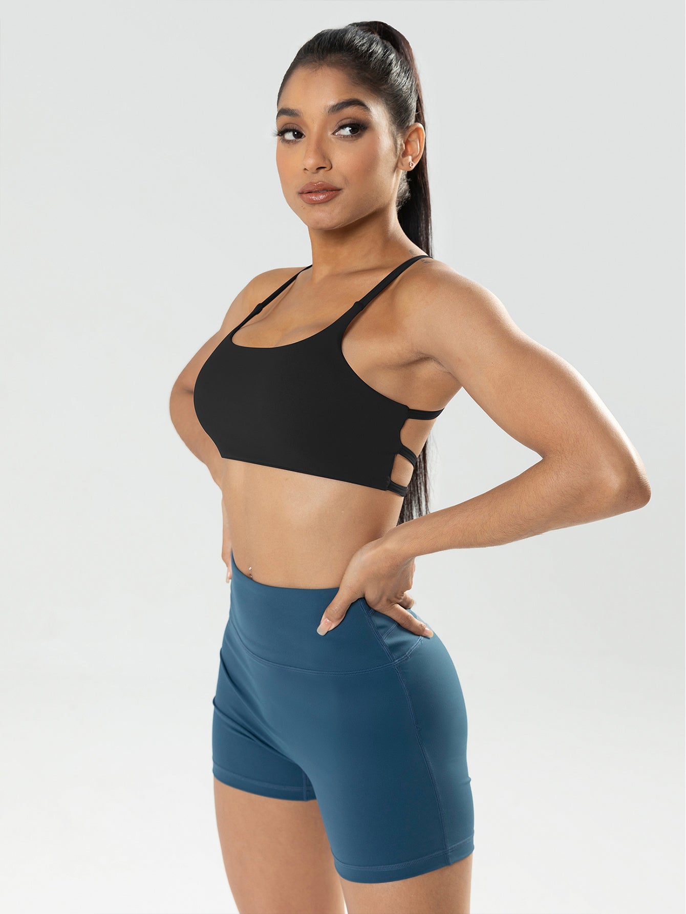 Women's Strappy Sports Bra - Criss Cross Back Padded Medium Support Wireless Gym Bra Sexy Workout Yoga Bra