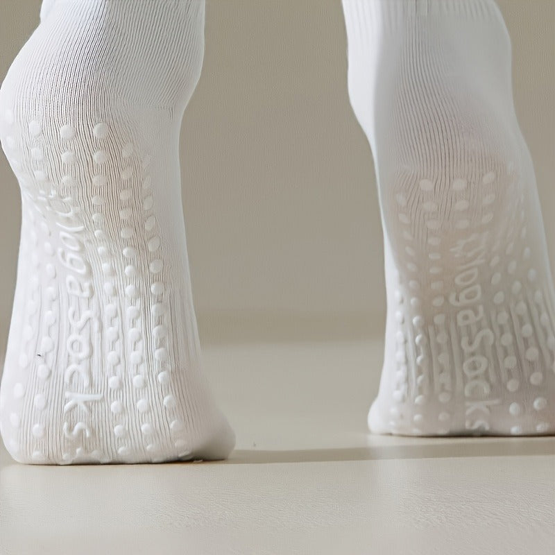 3 Pairs Of Seamless Knitted Yoga Socks. Reduces Friction. Non-slip And Sweat-wicking. Lightweight And Breathable. Enjoy The Feeling Of Smoothness In Yoga