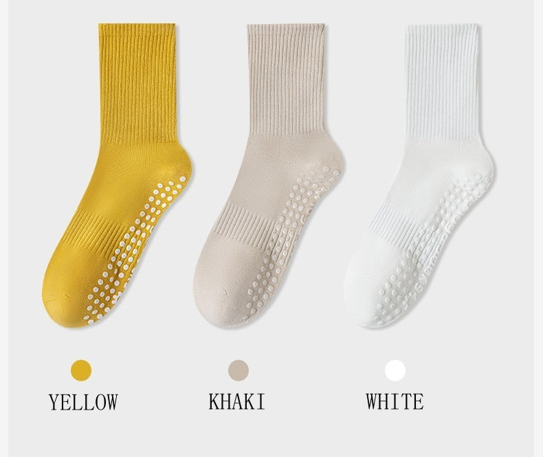 3 Pairs Of Seamless Knitted Yoga Socks. Reduces Friction. Non-slip And Sweat-wicking. Lightweight And Breathable. Enjoy The Feeling Of Smoothness In Yoga